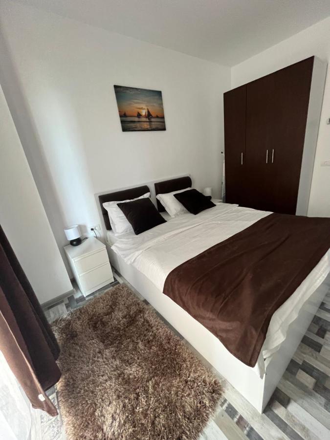 Las Andreeas Mamaia Luaran gambar