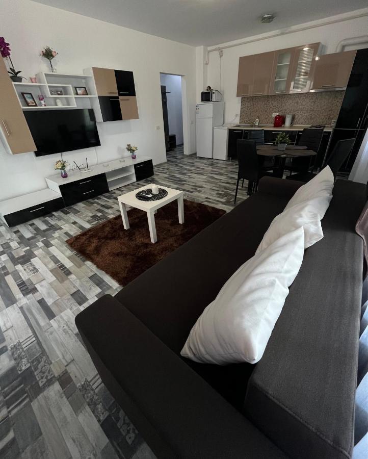 Las Andreeas Mamaia Luaran gambar